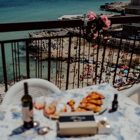 아파트 La Terrazza Sul Mare By Monholiday