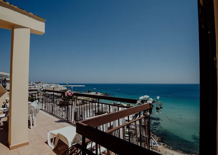 La Terrazza Sul Mare By Monholiday 아파트 *