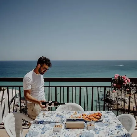 La Terrazza Sul Mare By Monholiday *